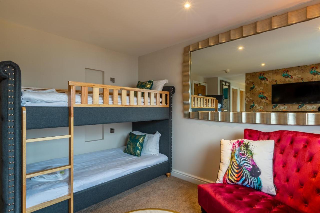 Holly Lodge Guest House With Free Off Site Health Club Windermere Eksteriør billede