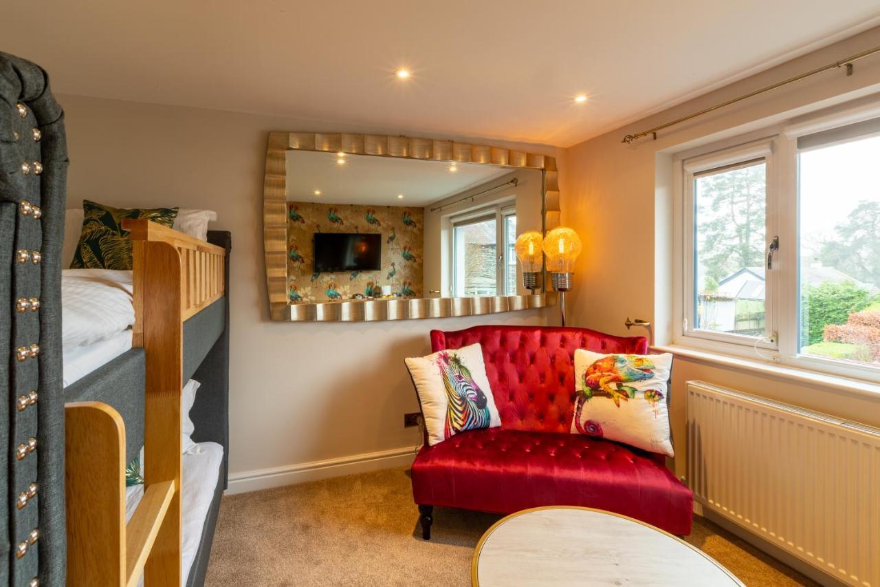Holly Lodge Guest House With Free Off Site Health Club Windermere Eksteriør billede