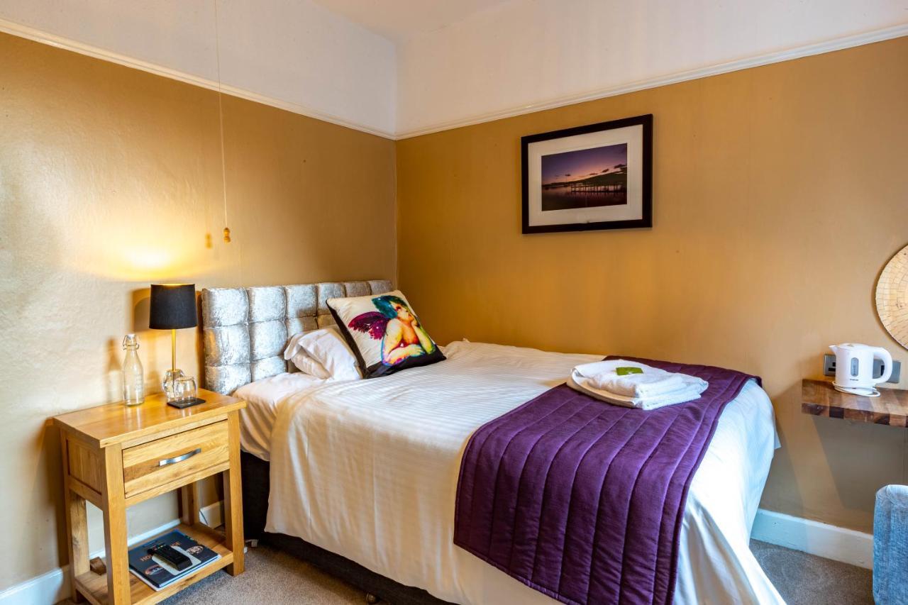 Holly Lodge Guest House With Free Off Site Health Club Windermere Eksteriør billede