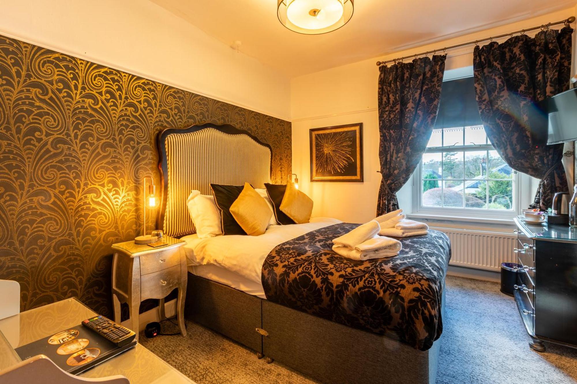 Holly Lodge Guest House With Free Off Site Health Club Windermere Eksteriør billede