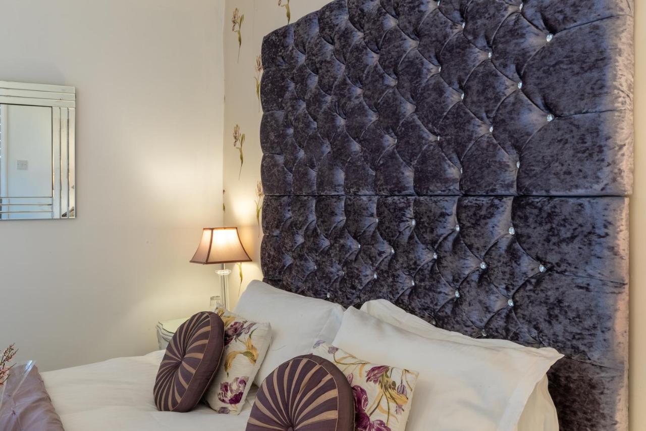 Holly Lodge Guest House With Free Off Site Health Club Windermere Eksteriør billede